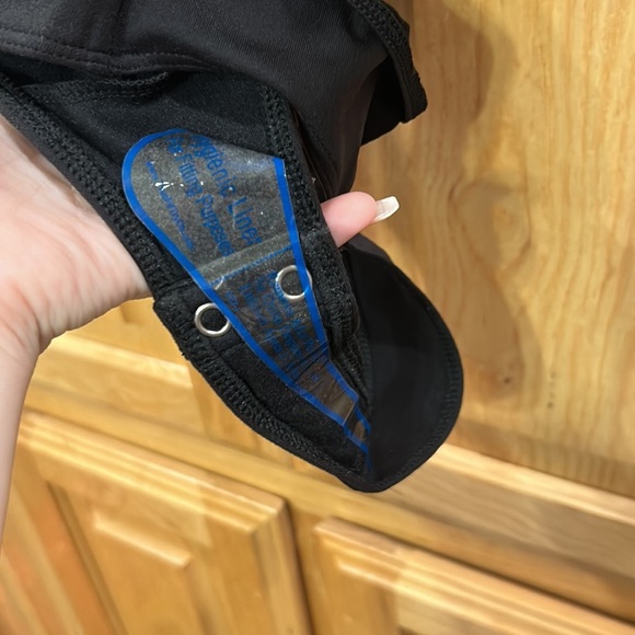 NWT! Good American Color Block Bodysuit - Picture 7 of 12